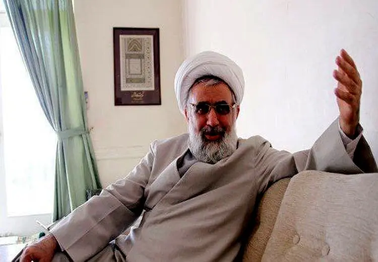 پیشنهاد وزیر اسبق اطلاعات به ائمه جمعه : دفاع شخصی یاد بگیرند