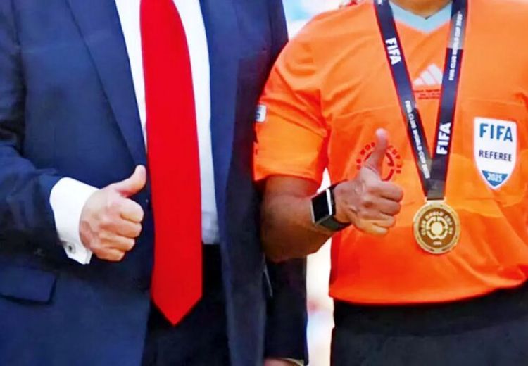 آقای فغانی! بچه شاه‌عبدالعظیم! انتظار نداشتیم گاندی و ماندلا می شدی، اما لااقل اون شست لعنتی رو غلاف می کردی!