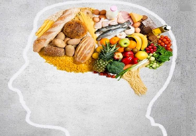 معرفی ۵ ماده غذایی برای بهبود عملکرد مغز