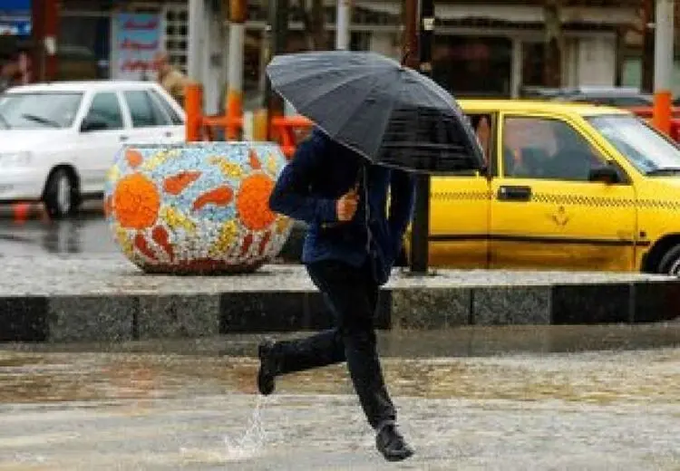 تهران بارانی می‌شود