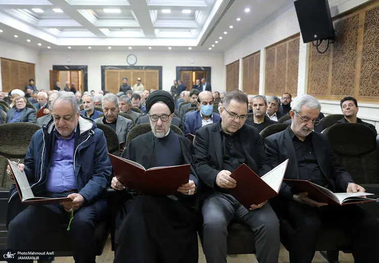 چه کسانی در مراسم ختم زهرا شجاعی شرکت کردند؟