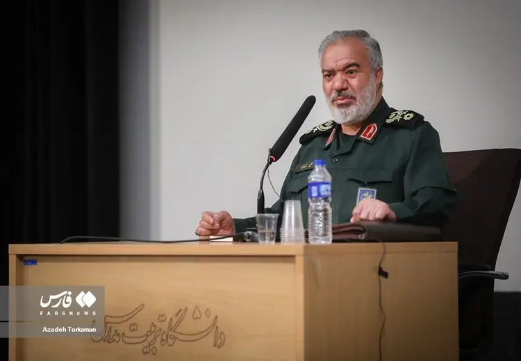 سردار فدوی: هیچ کشتی جرات نمی‌کند علنا با پرچم اسرائیل در تنگه باب‌المندب و دریای سرخ تردد کند