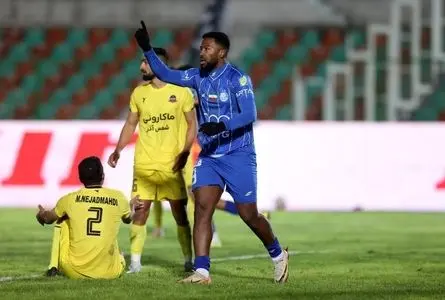 بازیکن خارجی استقلال تکلیف آبی‌ها را یکسره کرد