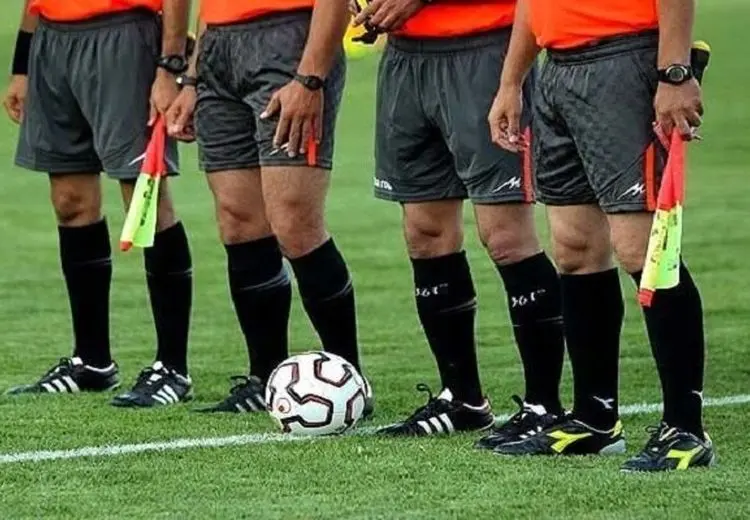 داور در گرفتن پنالتی برای استقلال اشتباه کرد/ VAR هم کمکی به داور نکرد
