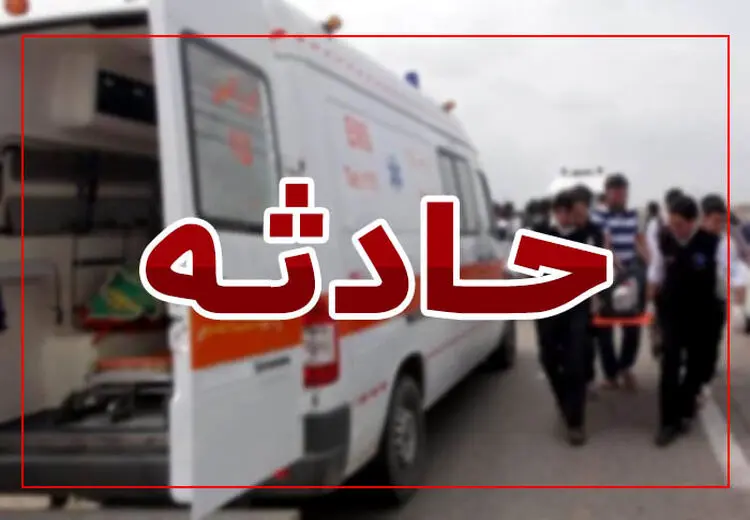 تصادف اتوبوس با سرویس مدرسه ۴ دانش‌آموز را راهی بیمارستان کرد