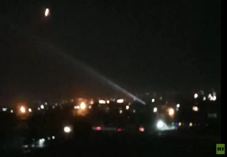 مسئولان اسراییلی: ایران حمله را آغاز کرد