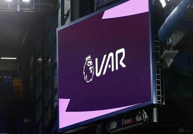 VAR در لیگ برتر انگلیس ماندنی شد