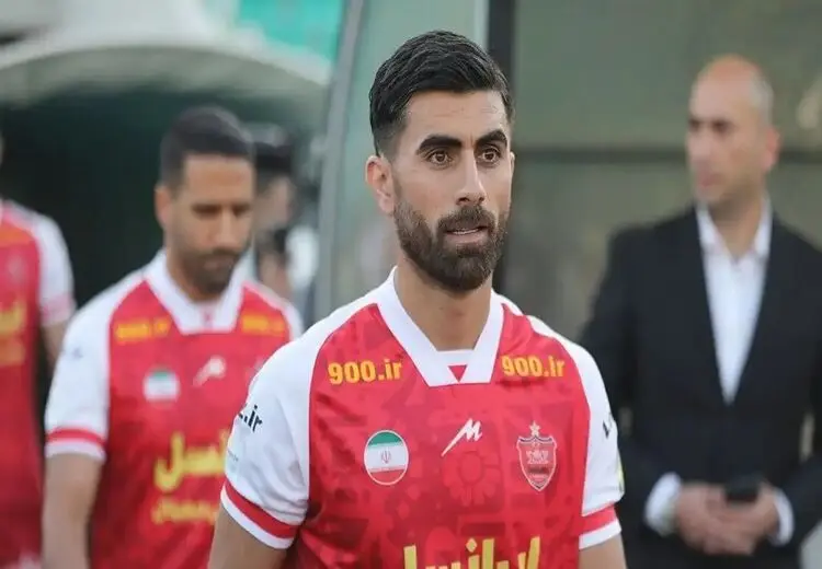 هافبک پرسپولیس هم در مسیر جدایی قرار گرفت