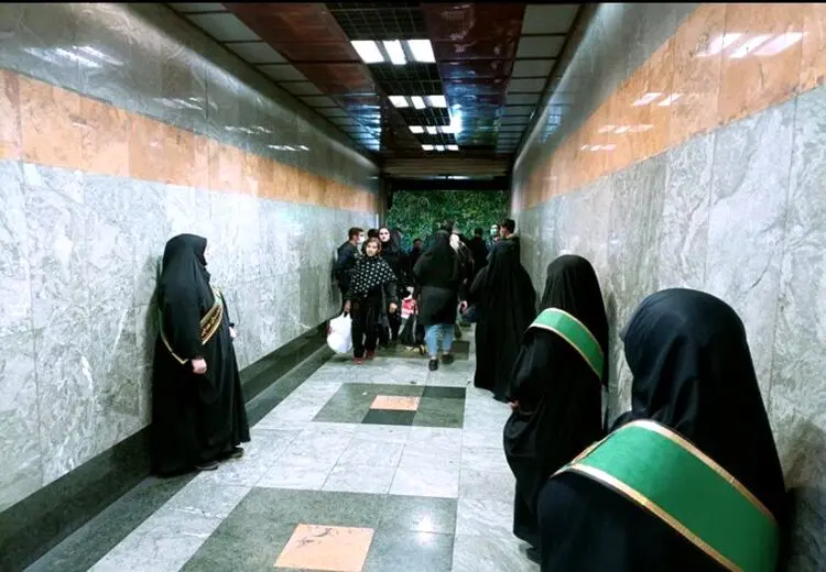 واکنش وزیر کشور به حضور حجاب‌بانان در مترو: توسط گروههای مردمی انجام می شود!
