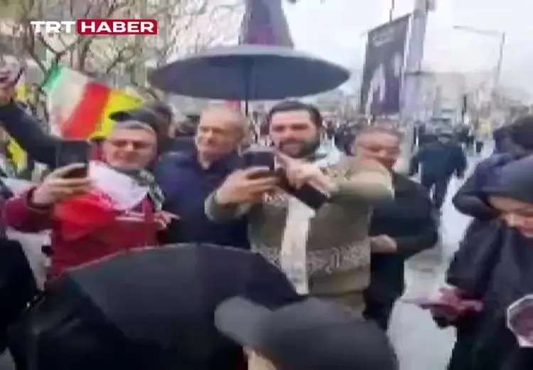  گزارش تلویزیون دولتی ترکیه از حضور پزشکیان در راهپیمایی روز قدس
