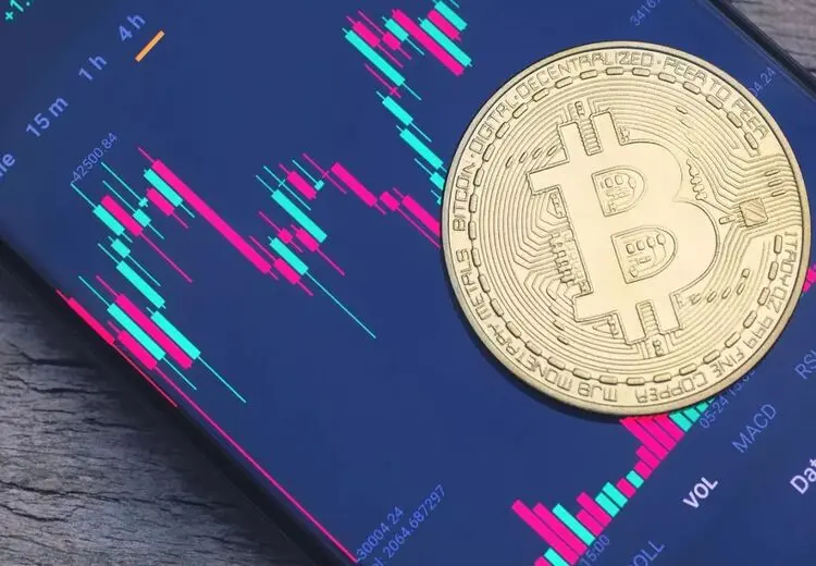 بیت‌کوین عقب‌نشینی کرد