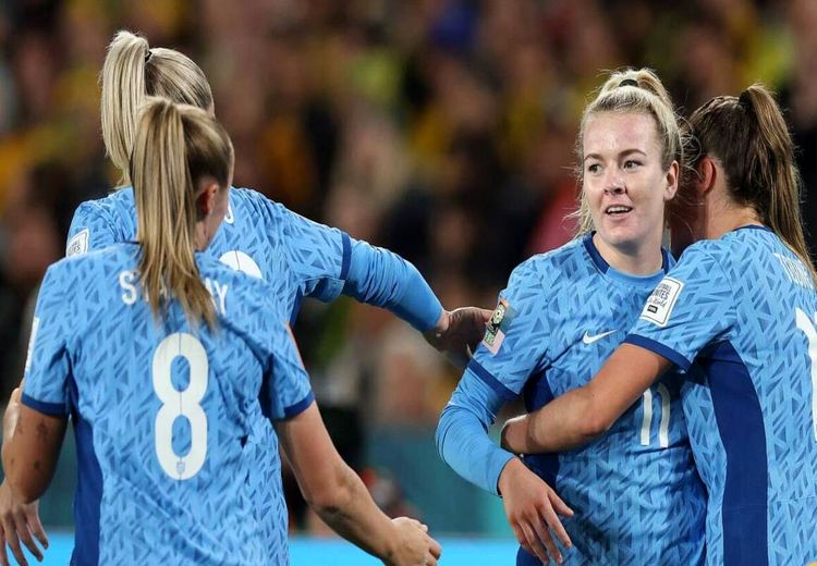 انگلیس به فینال جام جهانی زنان راه یافت