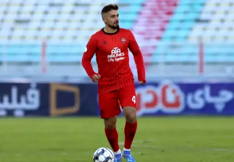 مدافع تراکتور: در ایران میمانم