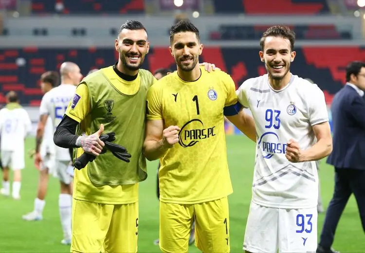 حسین حسینی: کل مسئولان کشور ما پرسپولیسی هستند