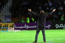 اعتراض ساپینتو به داور: چطور امکان دارد آن صحنه را پنالتی نگیرند؟