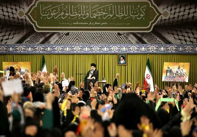 رهبر انقلاب: مسئولان کشور در جهت مقابله با استکبار قطعا کوتاهی نخواهند کرد
