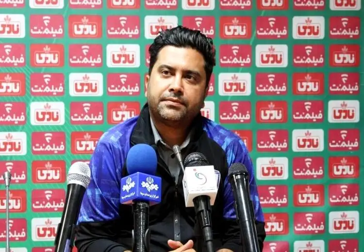 سعید اخباری:۵۰ میلیارد قیمت یک بازیکن معمولی شده 