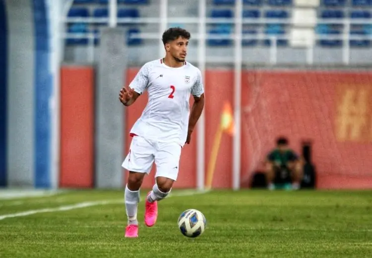 بازیکن استقلال در تمرین ملوان حضور پیدا کرد!