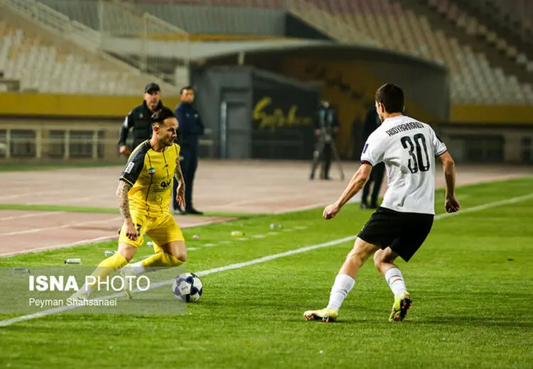 2 گل سپاهان به الحسین، نتیجه تعویض‌های طلایی نویدکیا 