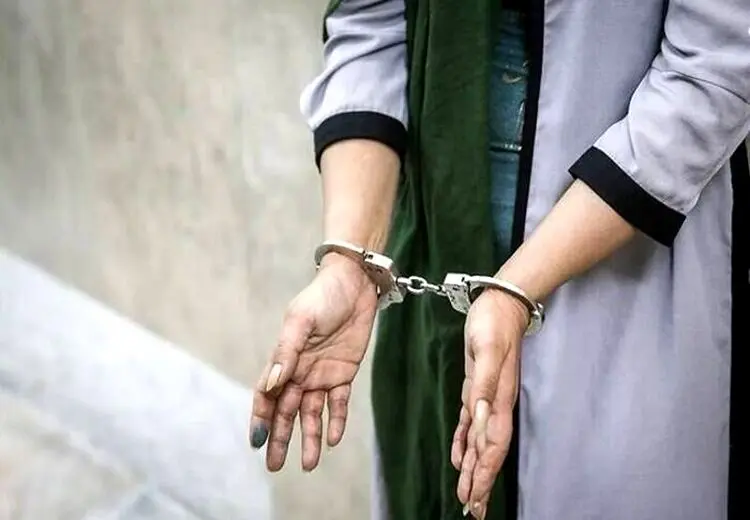 دختر22 ساله پس از قتل پدر با ضربات چاقو: به خاطر برادر و مادرم این کار را کردم!