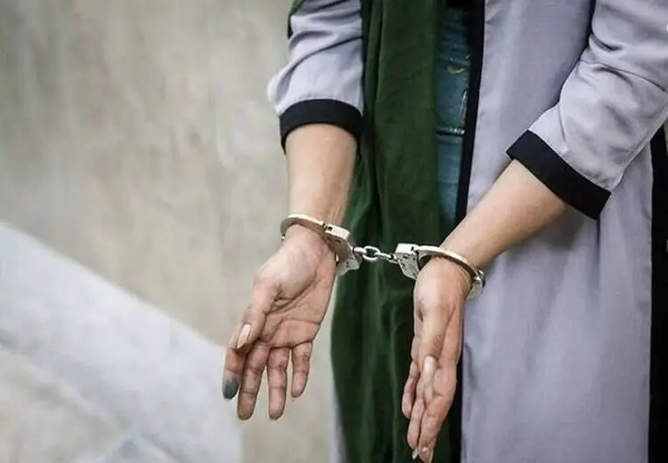دختر22 ساله پس از قتل پدر با ضربات چاقو: به خاطر برادر و مادرم این کار را کردم!