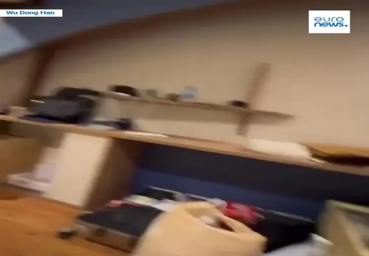 رفتار عجیب مردم ژاپن هنگام زلزله ۷.۵ ریشتری!