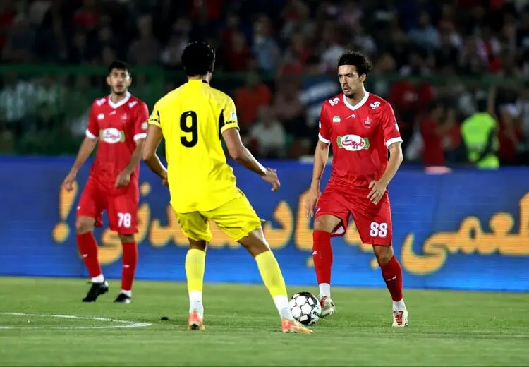 بازگشت هافبک تأثیرگذار پرسپولیس به تمرینات تیم 