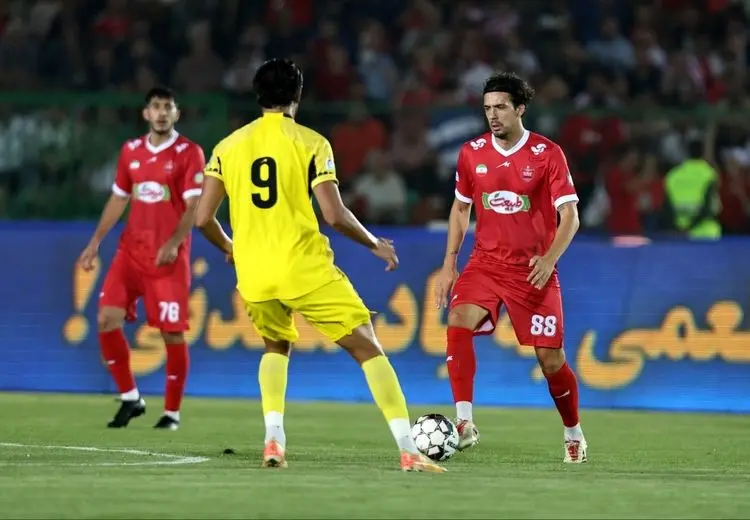 بازگشت هافبک تأثیرگذار پرسپولیس به تمرینات تیم 