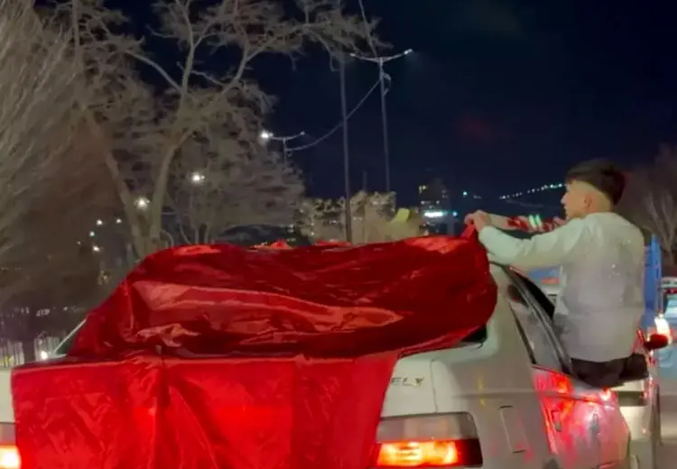 تقلید حرکت شجاع در سطح شهر تبریز! + عکس