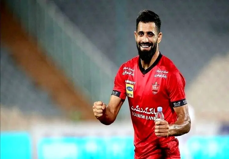 کنعانی با مرسدس بنز در پرسپولیس!