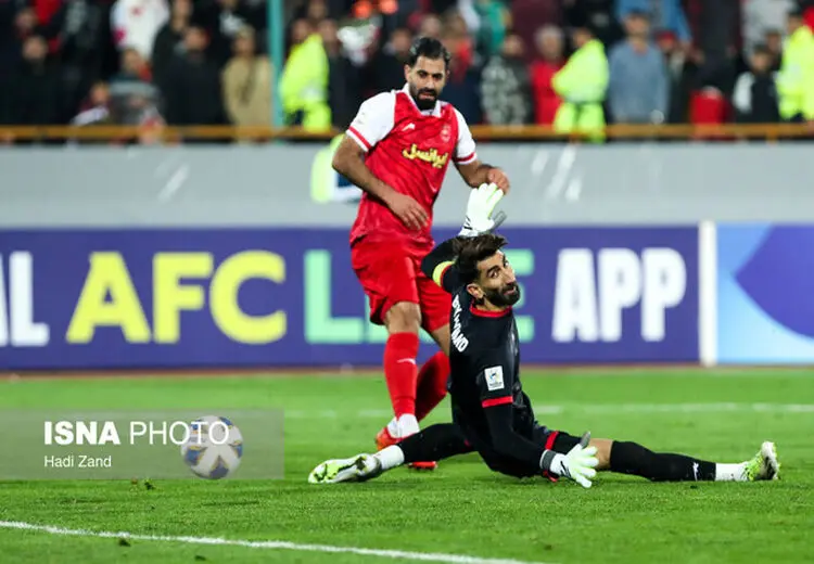 مشکل پرسپولیس بیرانوند است یا کنعانی‌زادگان؟