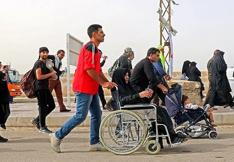 نکاتی که افراد مسن باید قبل از پیاده‌روی اربعین بدانند