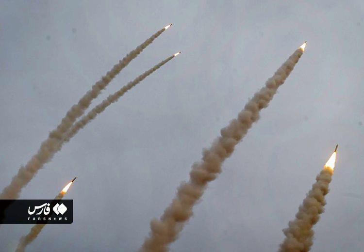 افشاگری وال استریت ژورنال از موضع امارات و عربستان درباره حمله موشکی ایران به اسراییل