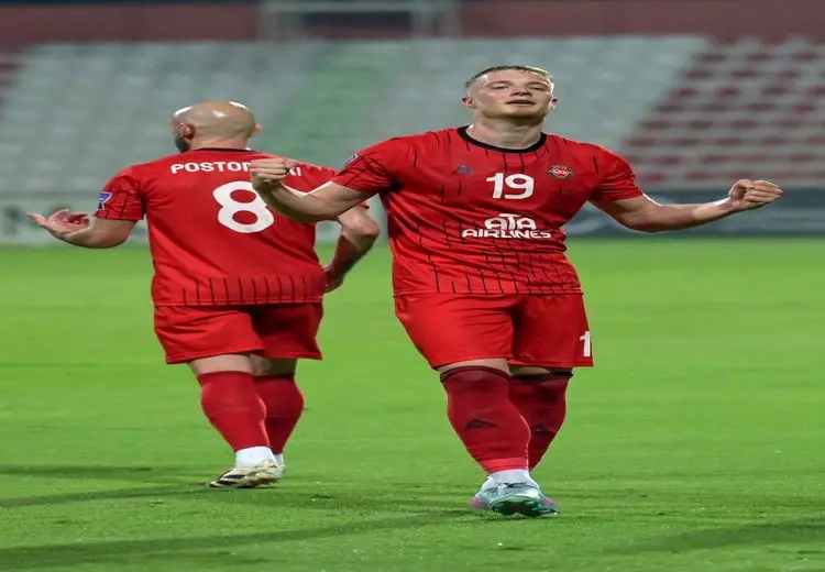 تراکتور از کروات‌ها خالی شد