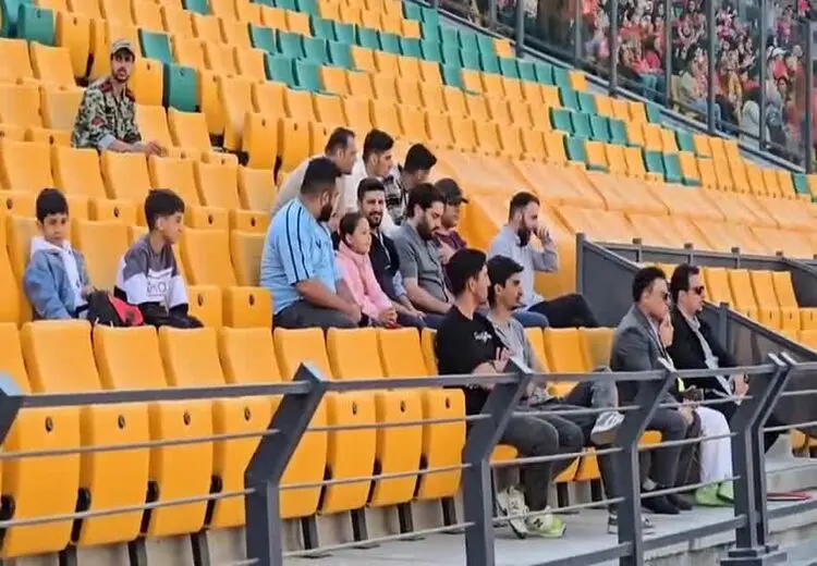حضور غیرقانونی تماشاگران مرد در بازی پرسپولیس و سپاهان