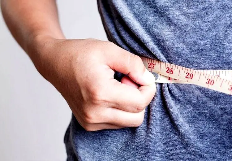 ۶ اشتباه رایج برای آب کردن چربی شکم