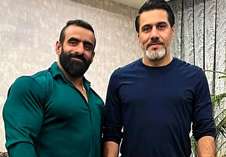  قهرمان مستر المپیا در کنار خانواده پیروانی + عکس