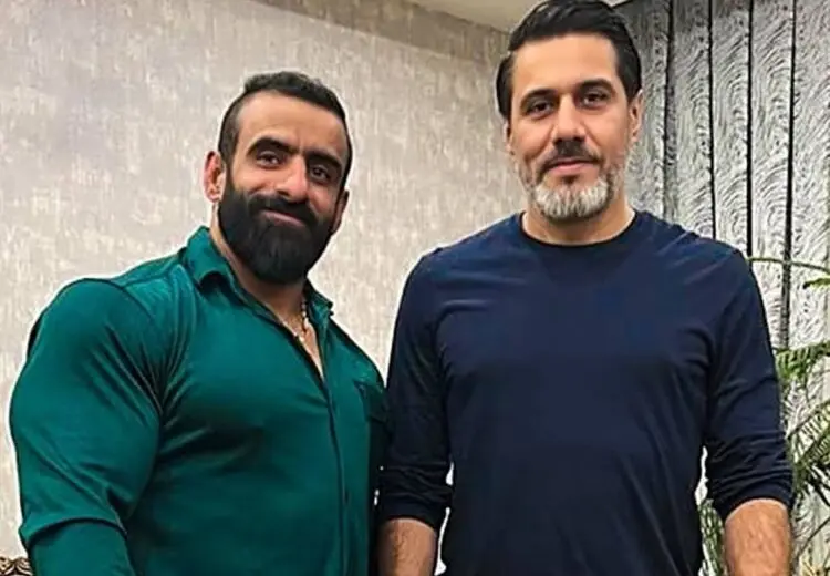  قهرمان مستر المپیا در کنار خانواده پیروانی + عکس