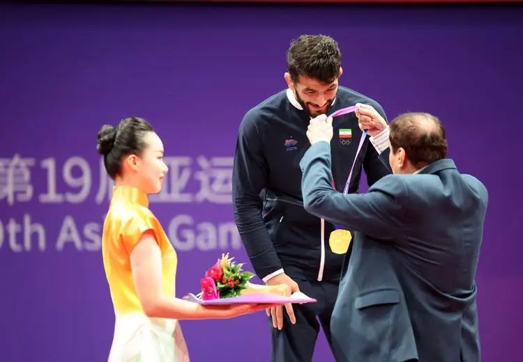 فینال لیگ کشتی بدون سعدالله‌اف؛ چشم‌ها به حسن یزدانی و سیداکوف