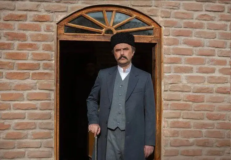 بازیگر محبوب ناگهان سریال بامداد خمار را ترک کرد