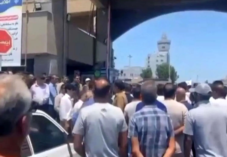 علت تجمع لنج‌داران بوشهری و بازداشت برخی از آنها چه بود؟