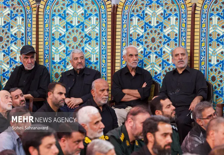 فرمانده سابق سپاه در  مراسم ختم شهید حاجی‌زاده