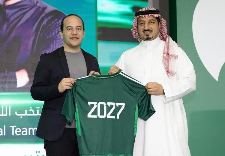 لوئیس کورتس ، سرمربی جدید تیم ملی زنان عربستان