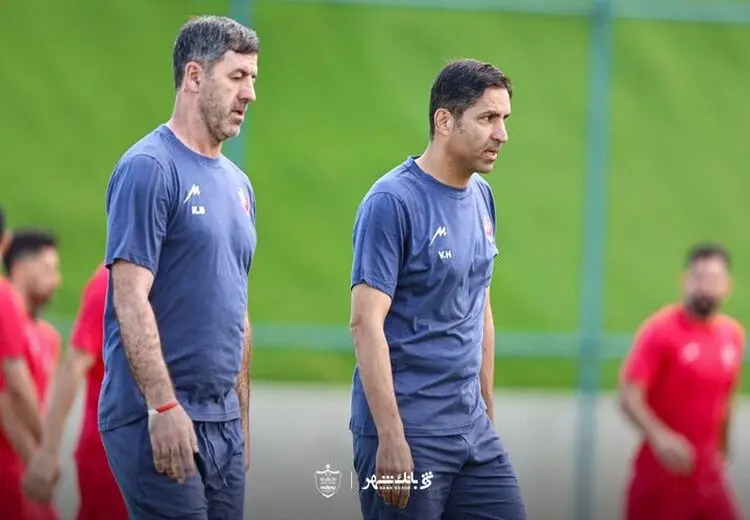 وحید هاشمیان: برای جذب بازیکن عجله ندارم