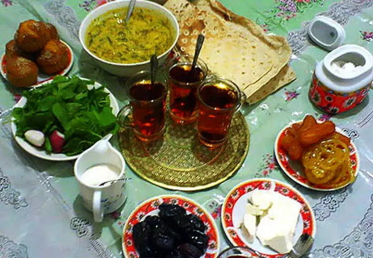 وعده افطار و شام جدا مصرف شود