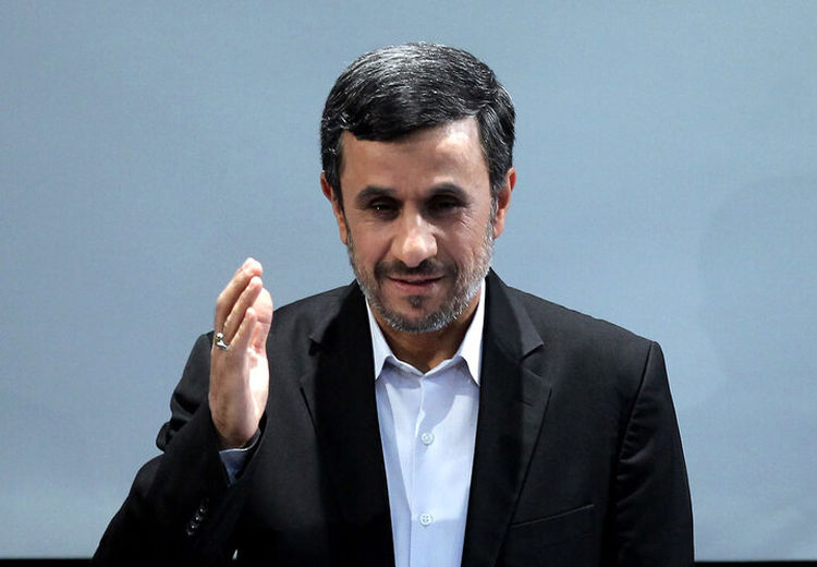 علت سفر احمدی نژاد به خارج از کشور چیست؟