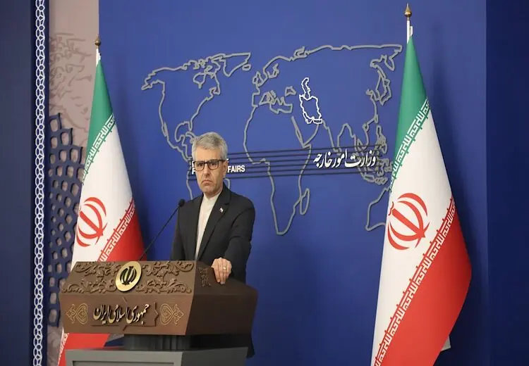 اعمال فشار اقتصادی و تحمیل درد و رنج بر مردم ایران، جنایت علیه بشریت است