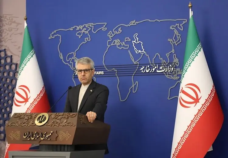 اعمال فشار اقتصادی و تحمیل درد و رنج بر مردم ایران، جنایت علیه بشریت است