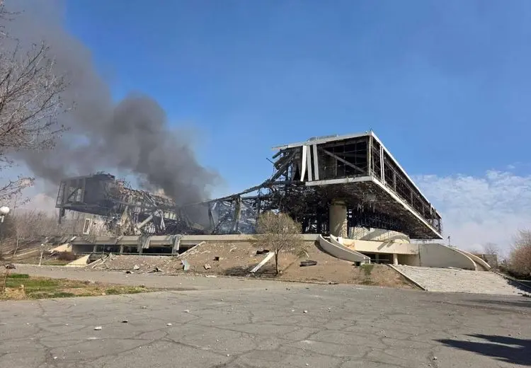 واکنش روزنامه انگلیسی سان به بمباران ورزشگاه آزادی