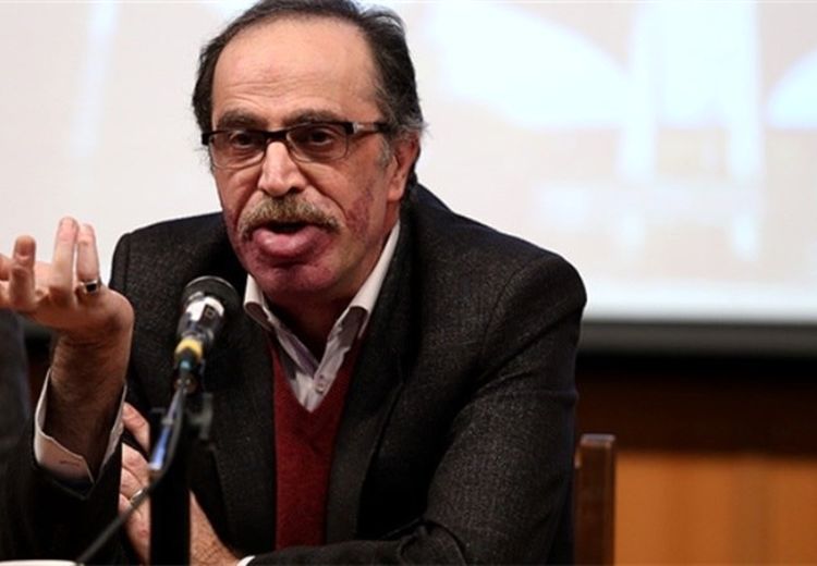 کامبیز نوروزی: پزشکیان می‌تواند با یک دستور فیلترینگ را بردارد/ او سوگند خورده و باید اقتدار نشان دهد